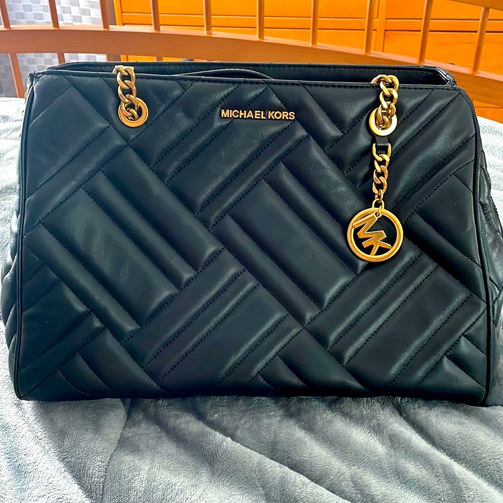 Michael Kors black and gold purse, mint condition
